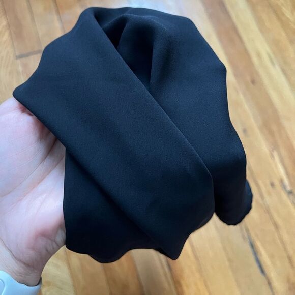 Forever 21 Black Top - Picture 7 of 8